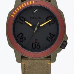 Menlook.com_Nixon x Star Wars_montre ranger LTD boba fett bordeaux et kaki_365€