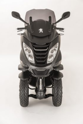 série limitée Metropolis Black Edition de PEUGEOT Scooters