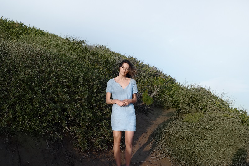Collection capsule Montauk Blues de J Brand )credit Grant Legan Michelle Madsen and Brittany Xavier
