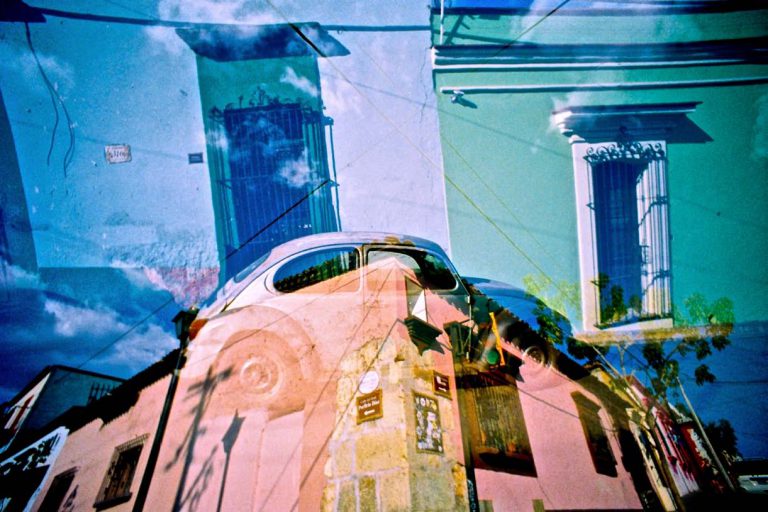 Exposition « Couleurs du temps »: voyage imaginaire à l’hôtel Jules et Jim