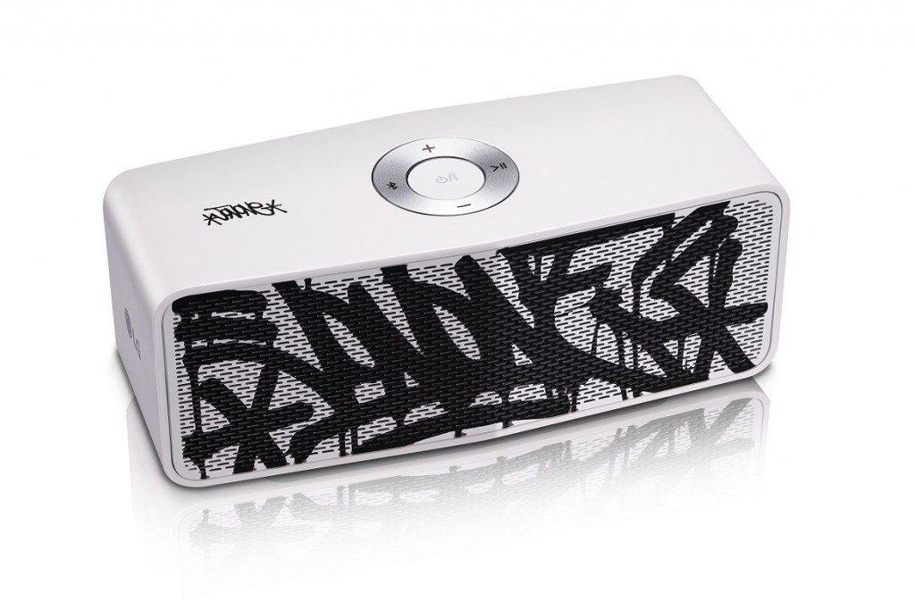 LG x JonOne Enceintes Portable P5 Noir et blanc