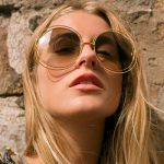 chloe-fille-aux-yeux-d’or