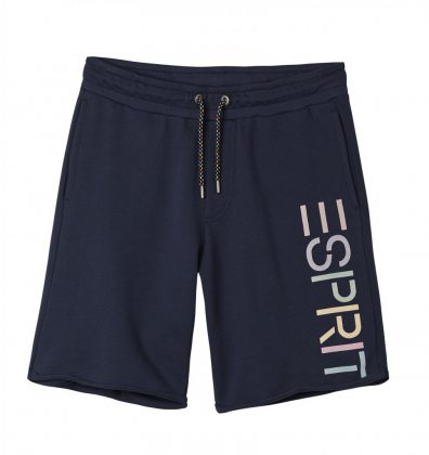 Short Héritage par Esprit