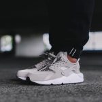 Nike Huarache Run Sand