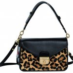 Mademoiselle_Longchamp__porte_travers_1323HLC226_2682