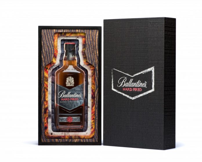 Coffret Ballantine's Hard Fired