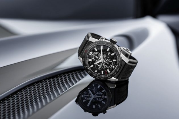 Colbab Aston Martin x Tag Heuer