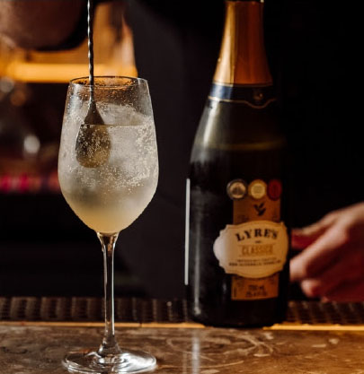 COYA & LYRES : l’art des cocktails sans alcool