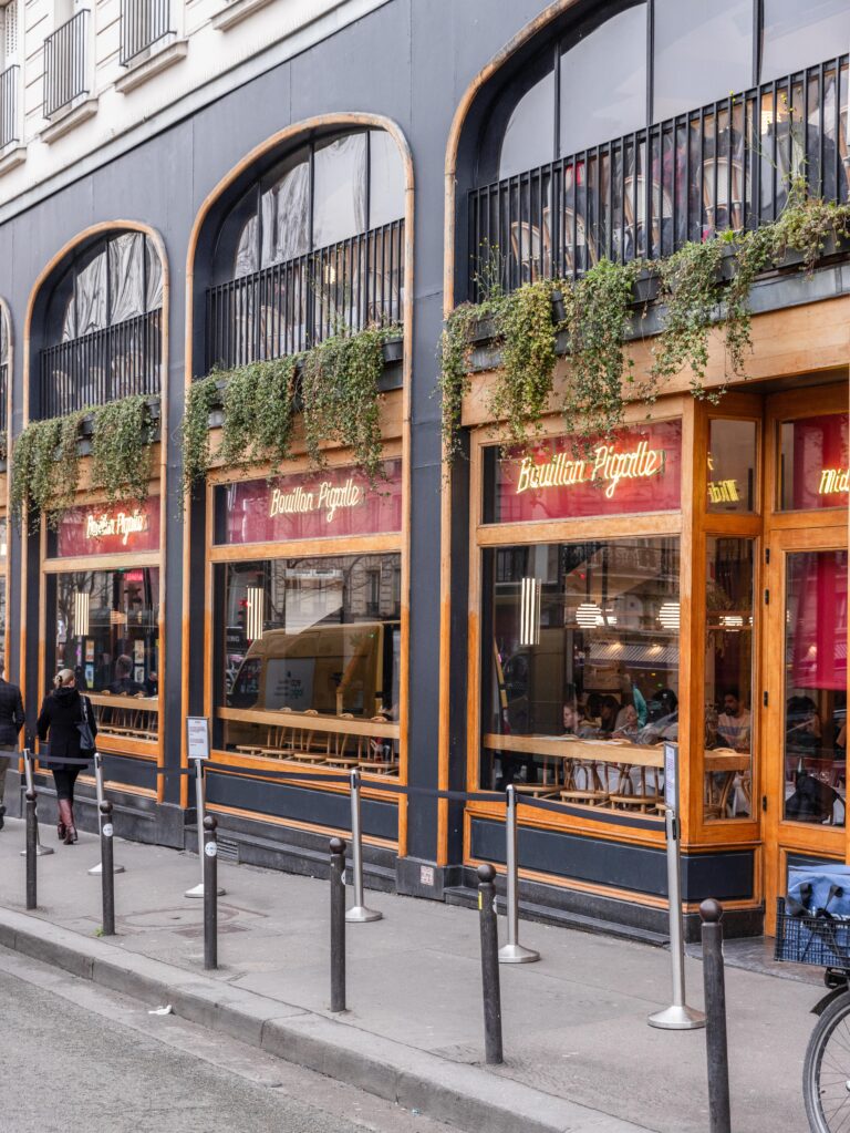 Bouillon Pigalle – Une adresse qui révolutionne le quartier